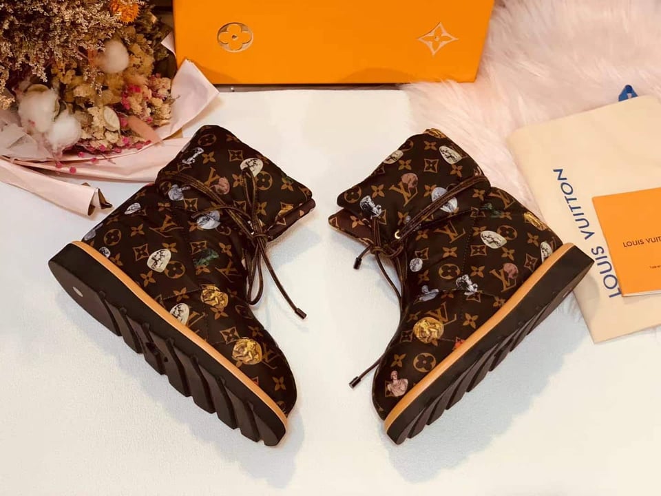 Louis Vuitton Pillow Comfort Ankle Boot Monogram Canvas view 7