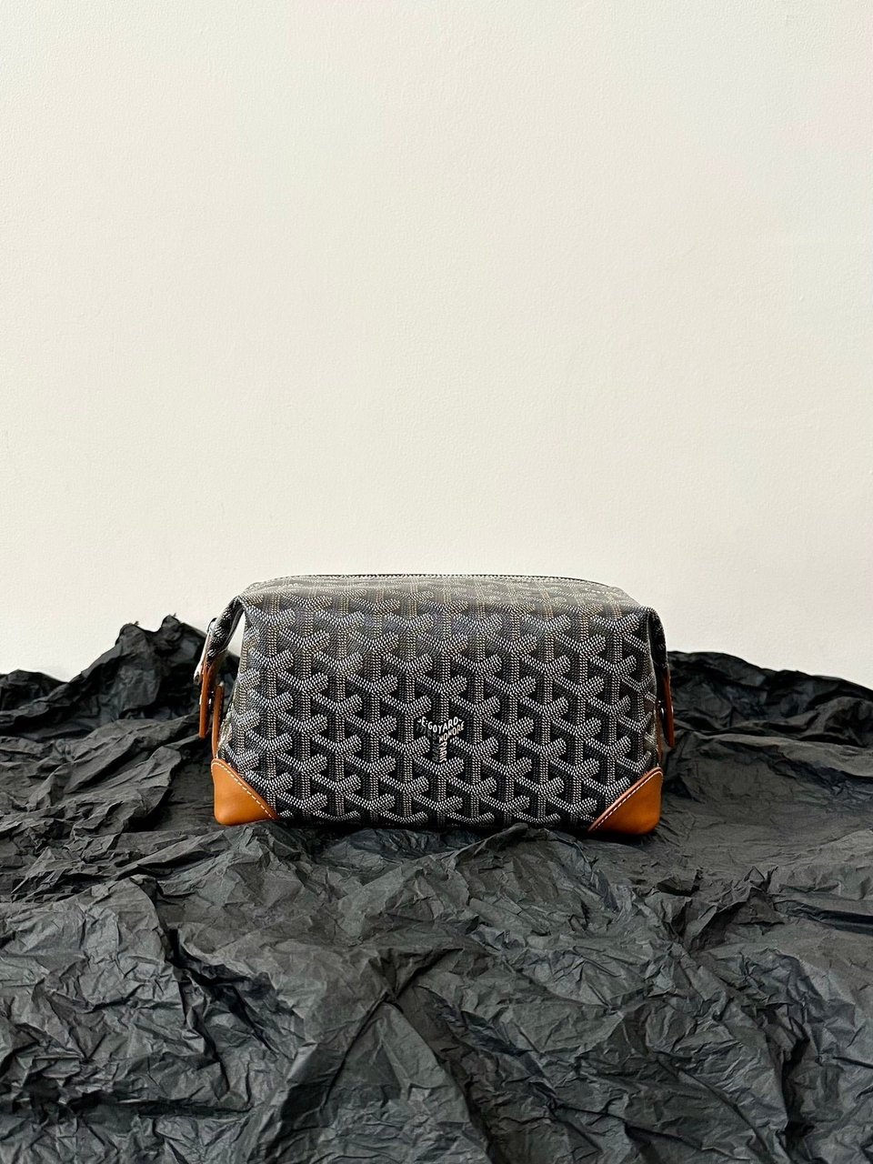 Goyard Goya Cosmetic Bag 24Cm Black And Tan Canvas view 3