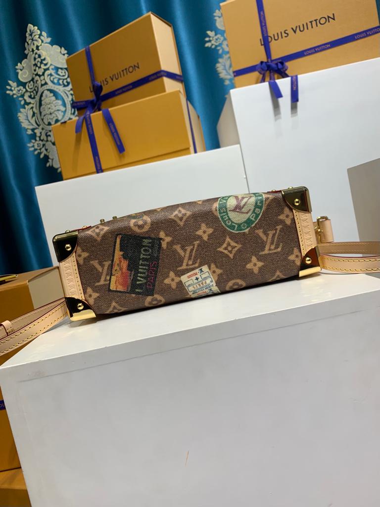 Louis Vuitton MM Monogram Side Trunk view 4