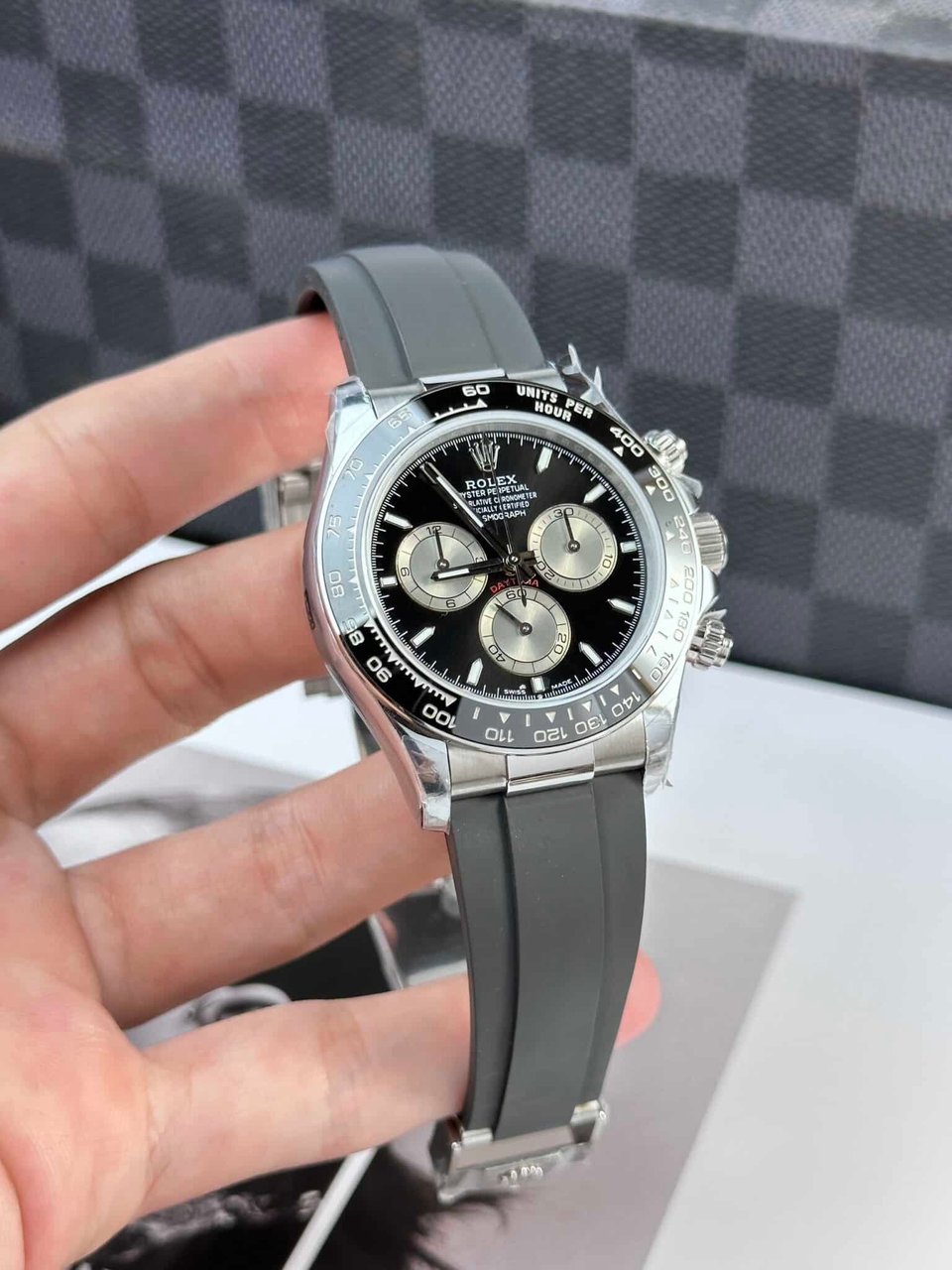 [Superclone] Rolex Daytona 40 mm black Dial 126519LN view 4