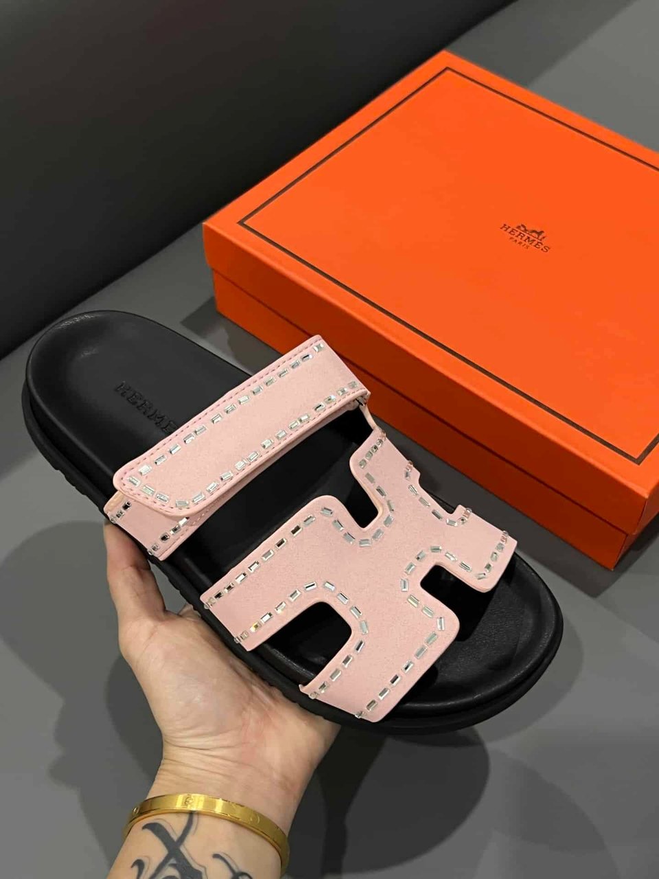 Hermes Chypre Sandal Suede Crystal Pink view 8
