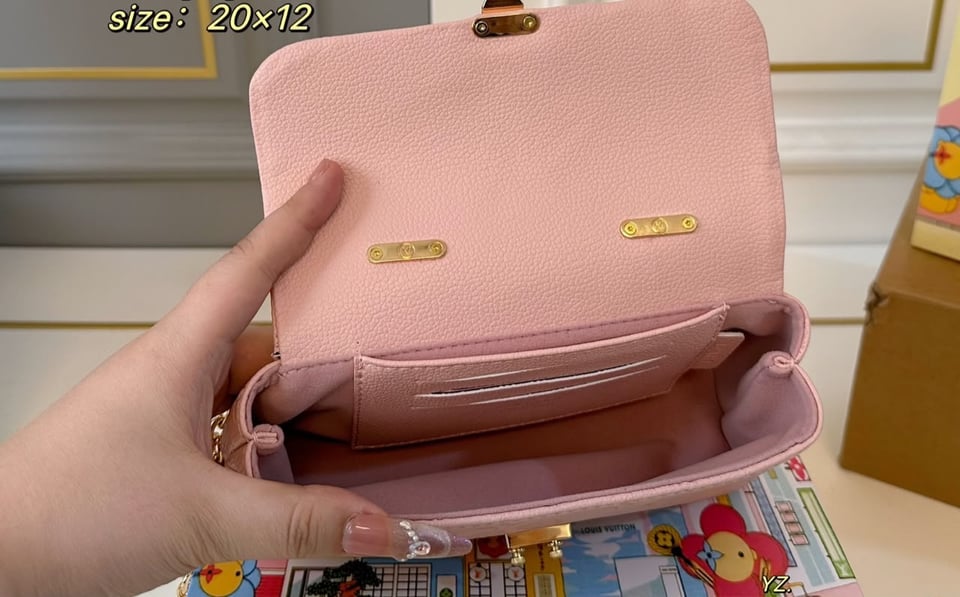 Louis Vuitton Madeleine Nano Bag Confetti Pink 21cm M29448 view 3