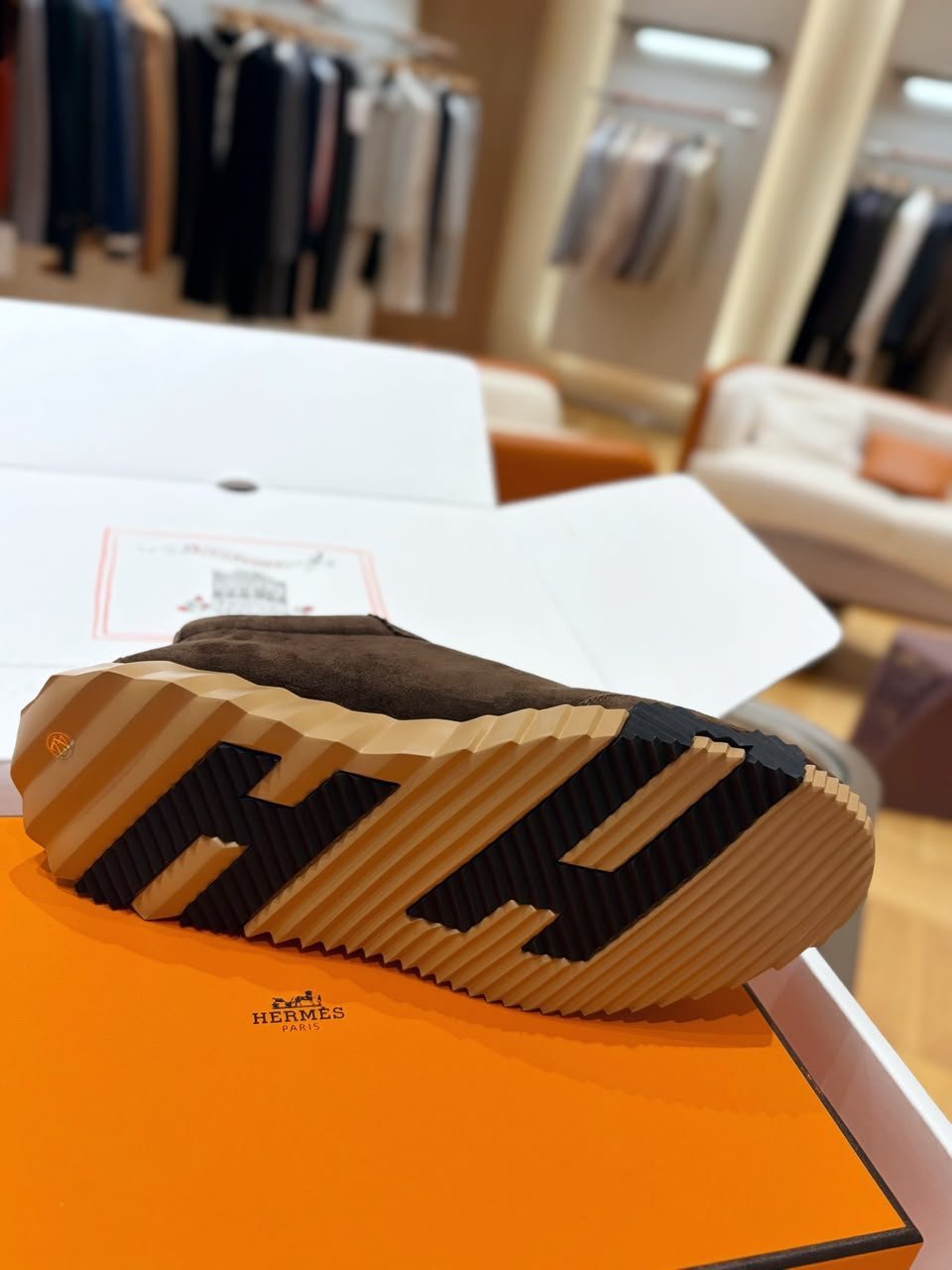 Hermes Bouncing Sneaker Écorce Color Goatskin H252782ZHF7390 view 6