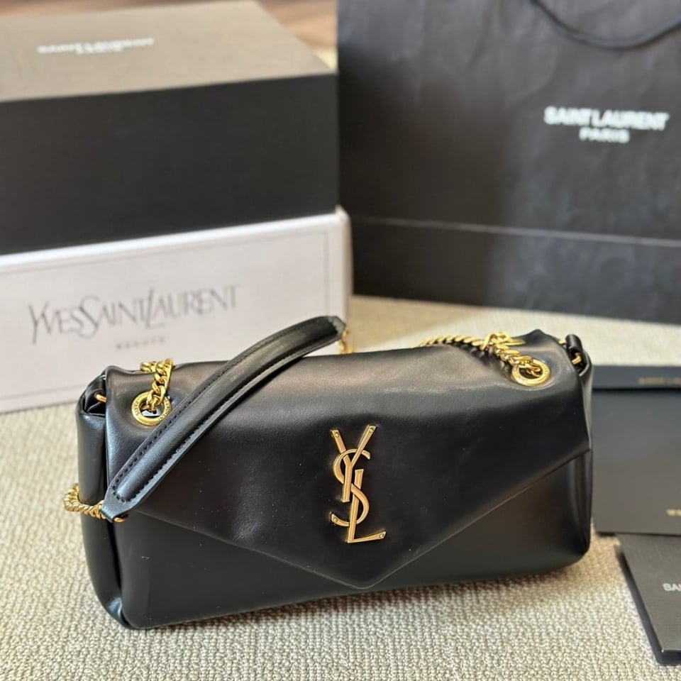 Saint Laurent Calypso Small In Plunged Black 27Cm view 4