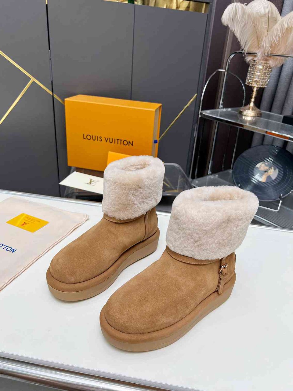 Louis Vuitton Aspen Platform Ankle Boot Beige 1Ac79I view 4