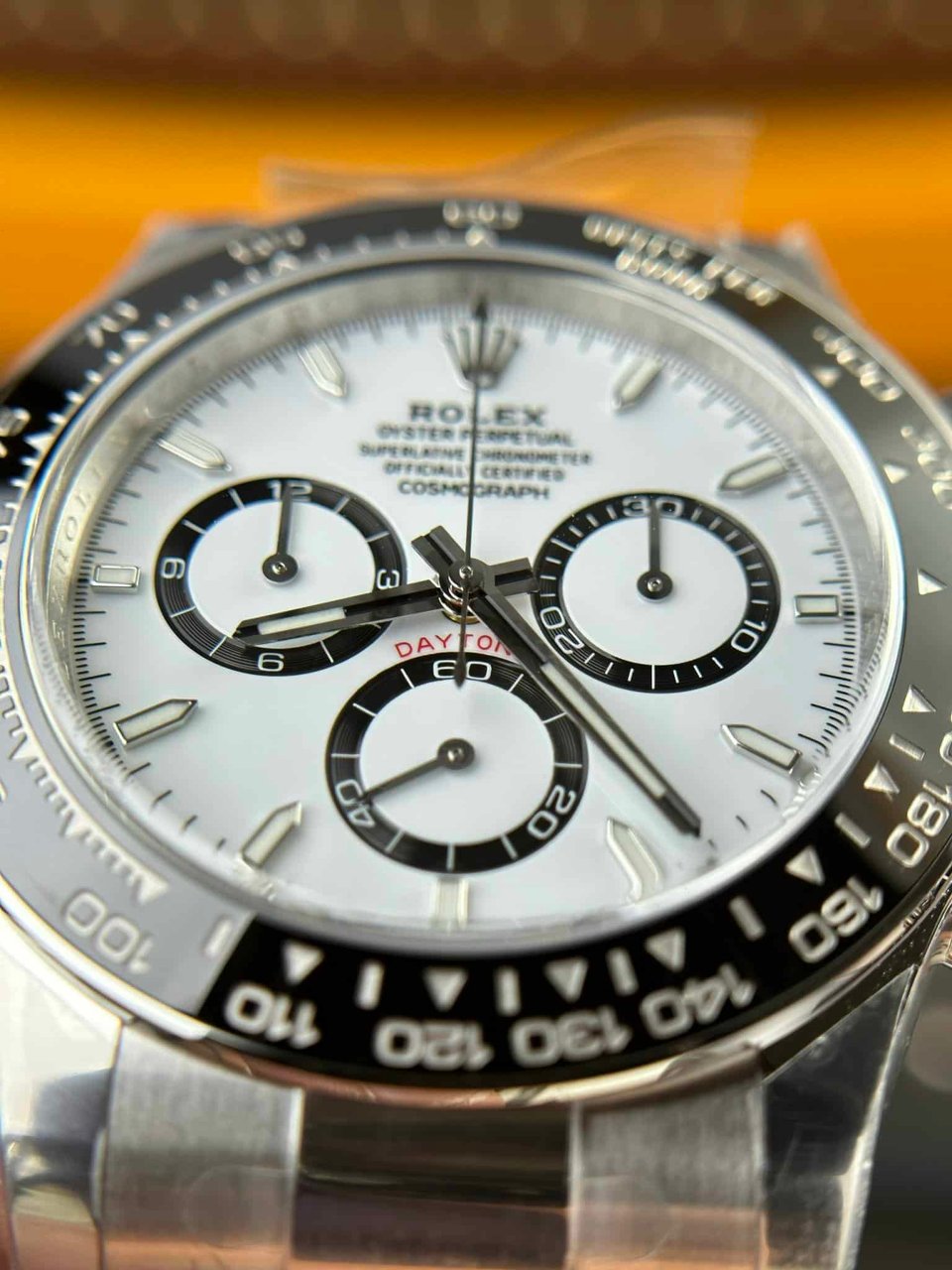 [SUPER CLONE] Rolex Daytona “Panda” 40 mm White Dial 126500LN view 5