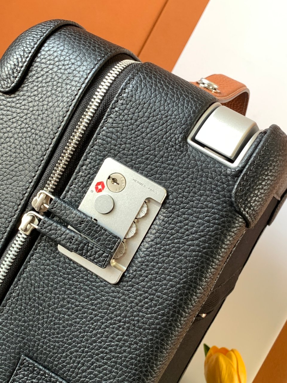 Hermes 55cm view 4