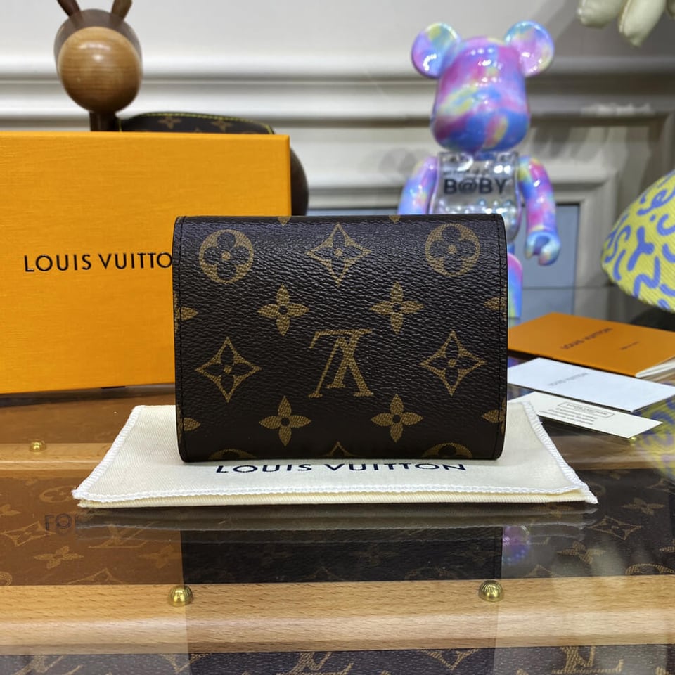 Louis Vuitton Christmas Animation 2022 Victorine Wallet Pink view 4