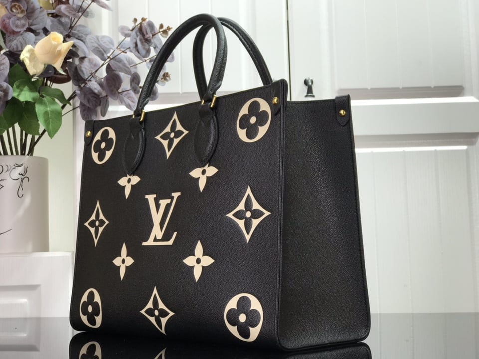 Louis Vuitton Onthego MM Bicolor Monogram ‘Black Beige’ M45495 35cm view 5