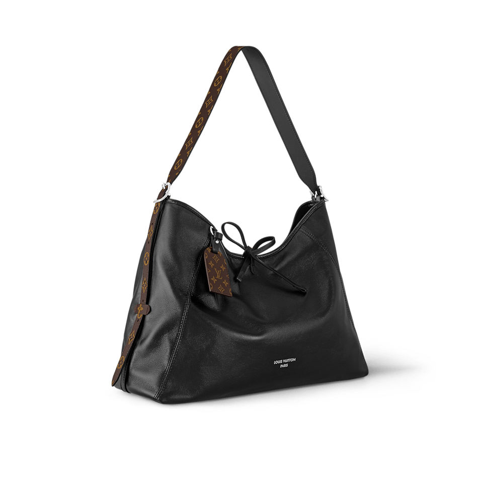 Louis Vuitton CarryAll Vibe MM Medium Black Leather Shoulder Bag 39cm/15.4in M25143 view 3