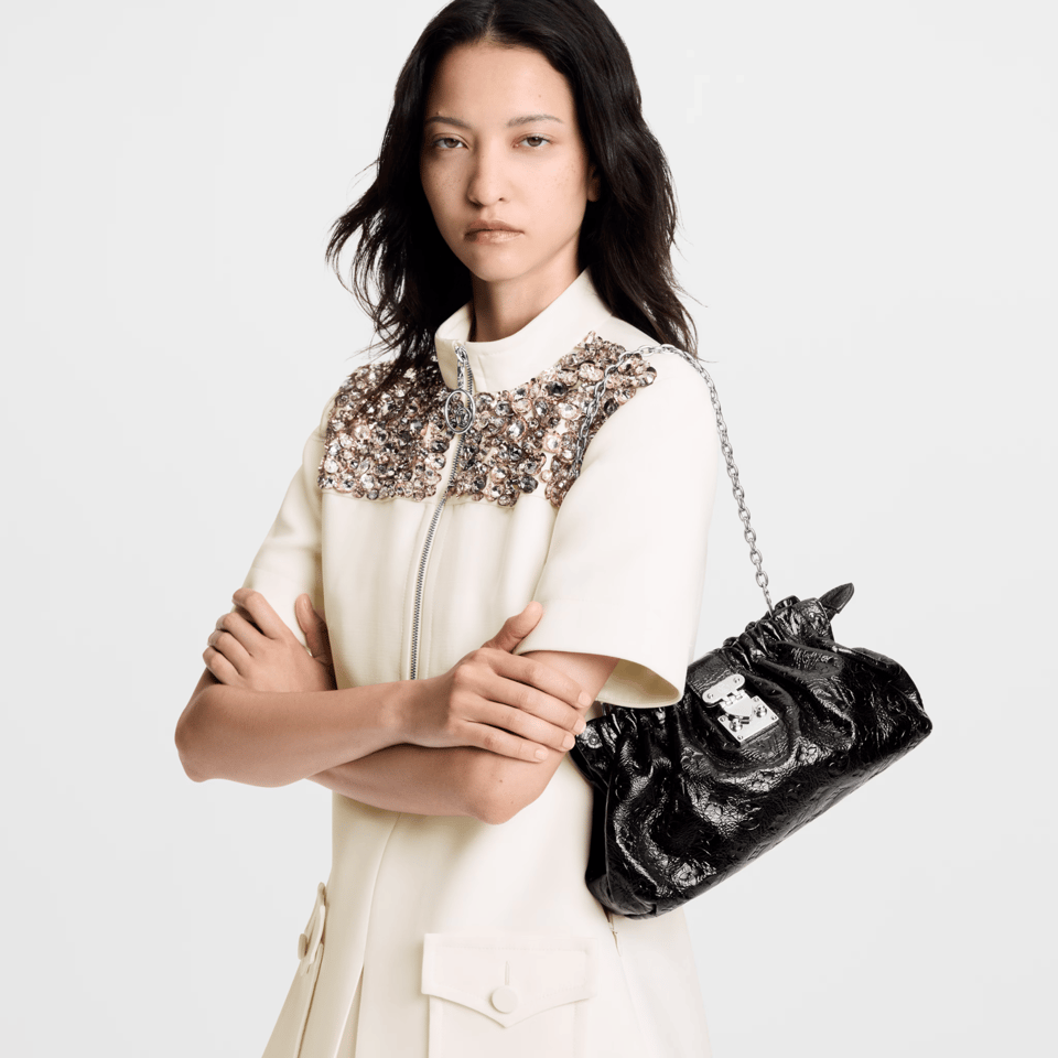 Louis Vuitton Pochette Sling PM Black M27822 30cm/11.8in view 3