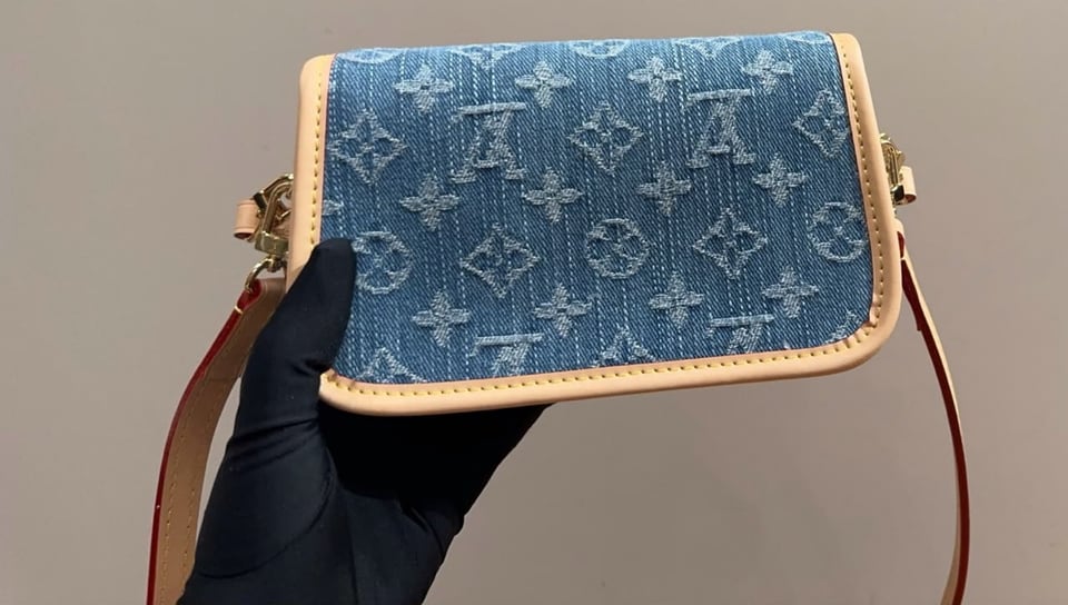 Louis Vuitton Diane Nano Bag Blue Denim 19cm M27700 view 10