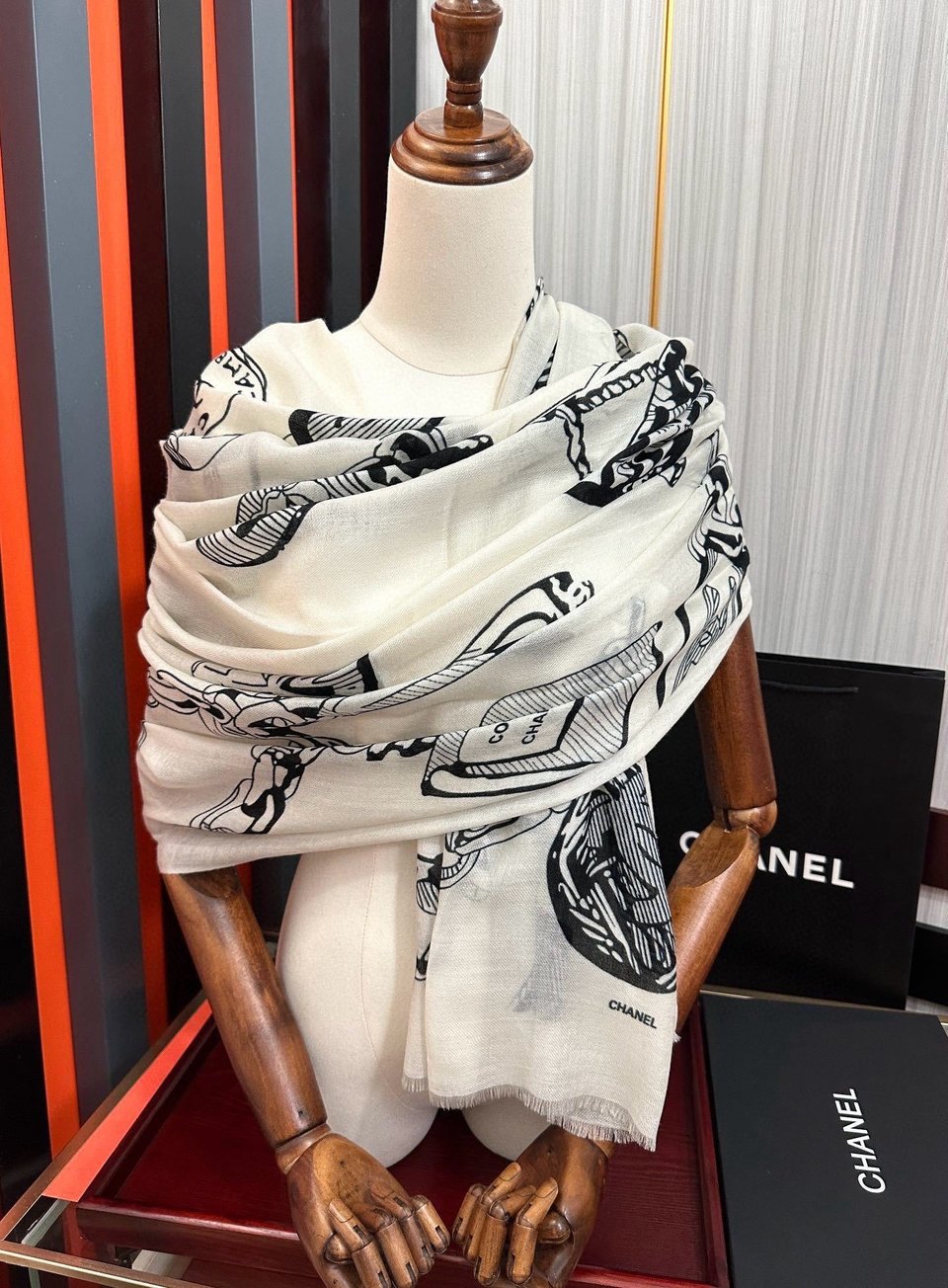 Chanel Silk Shawl Charm Chain Motif White For Women 200cm view 3
