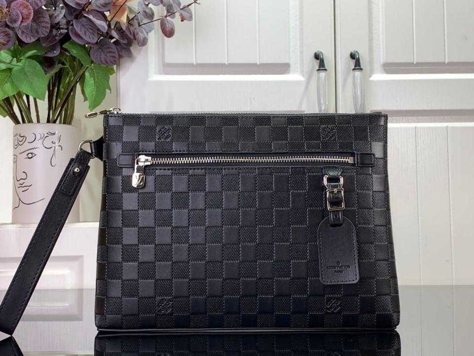 Louis Vuitton Takeoff Bag Damier Black 30Cm N40504 view 3