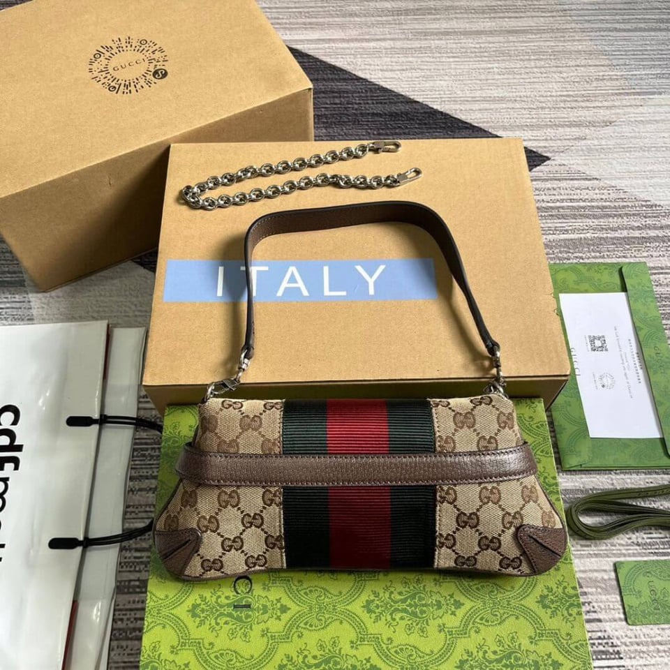 Gucci GG Horsebit Chain Small Shoulder Bag view 10