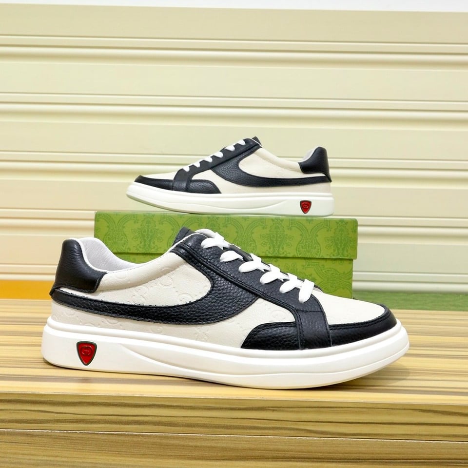 Gucci Gg Men’S Sneakers Leather Black And White view 3