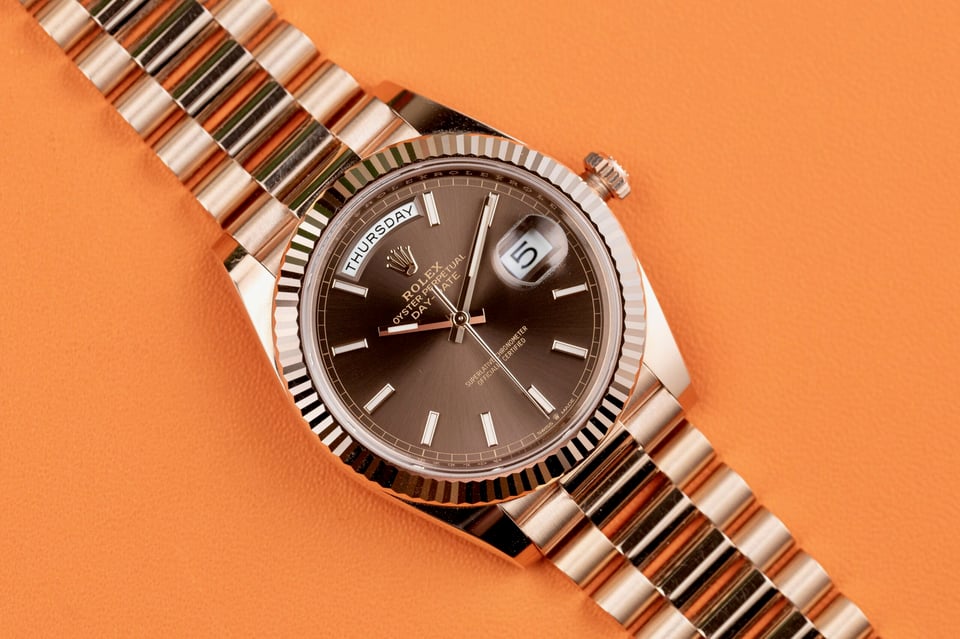 [Superclone] Rolex Day-Date 40mm Chocolate Dial Everose President 228235 view 6