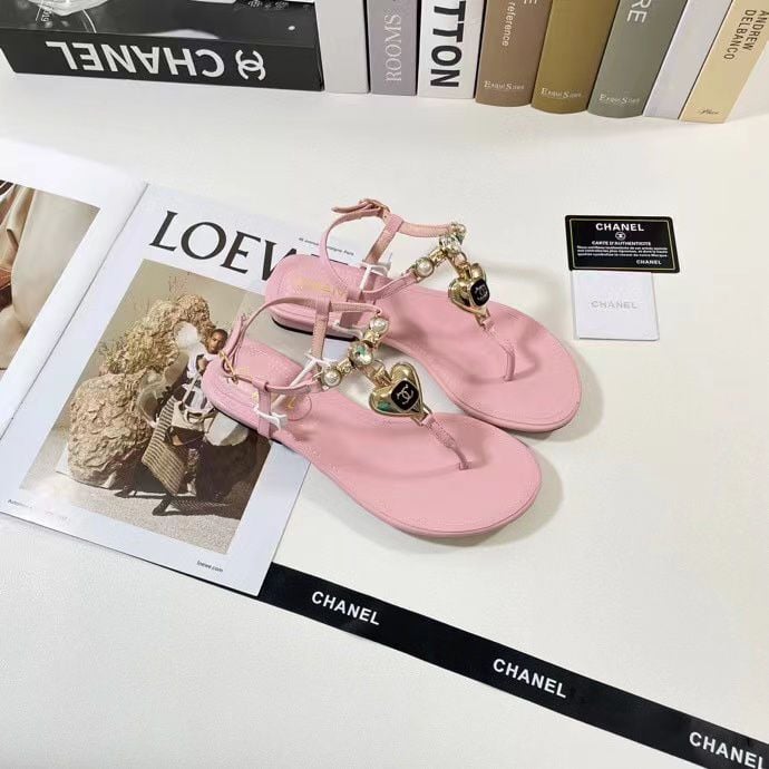 Chanel Shiny Pearl Crystal Cc Heart Thong Sandals Light Pink view 4