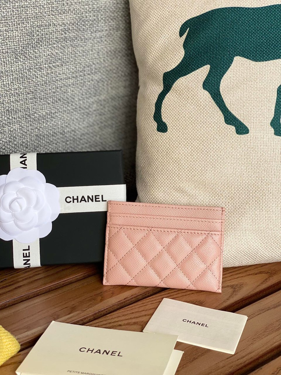 Chanel Boy 11Cm Card Holder Pink Caviar Gold Hardware view 8