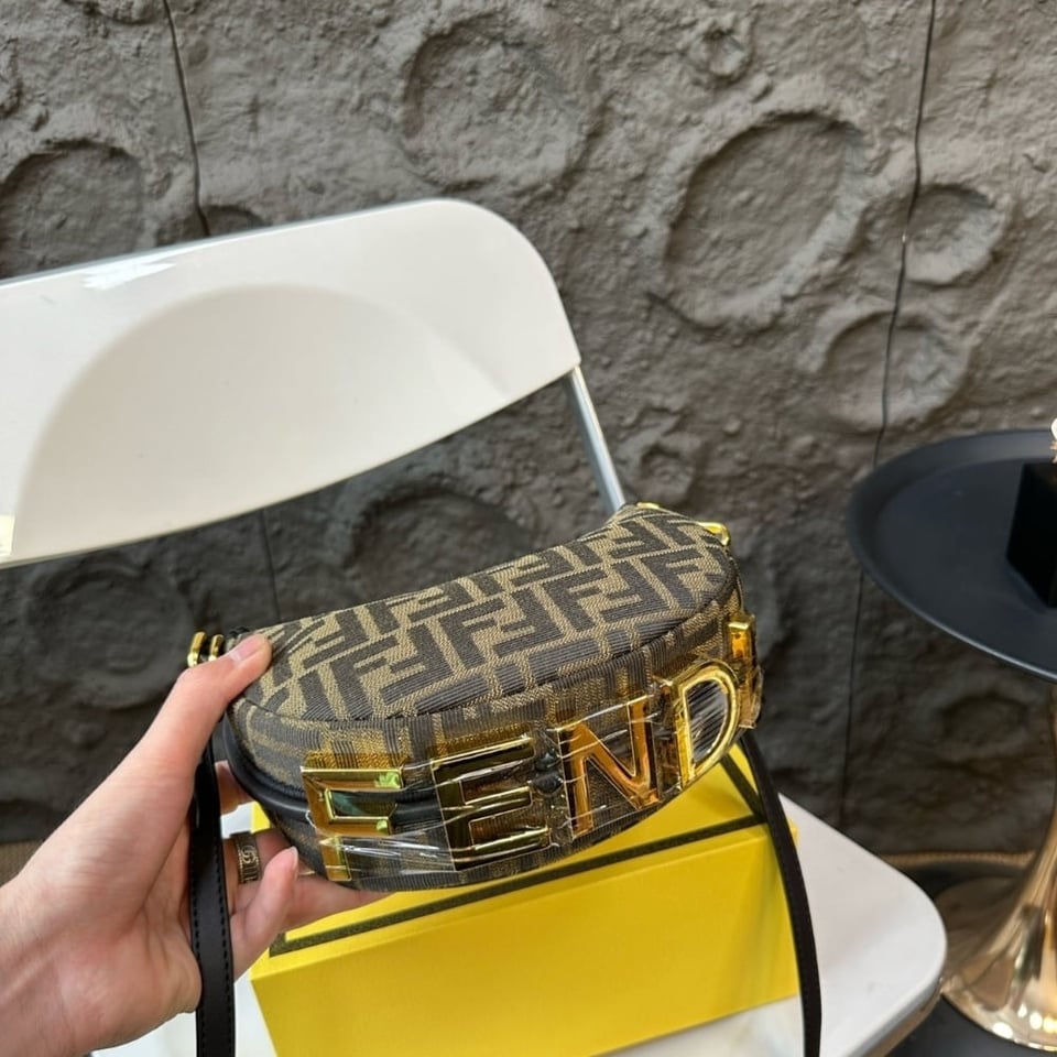 Fendi Fendigraphy Mini Bag Brown Ff 20Cm view 5
