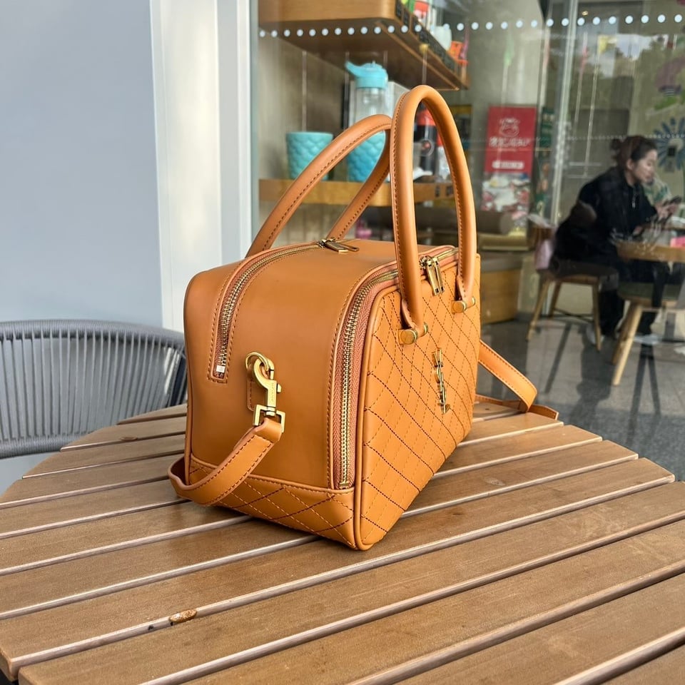 Saint Laurent Lyia Duffle In Quilted Brown 31Cm view 8
