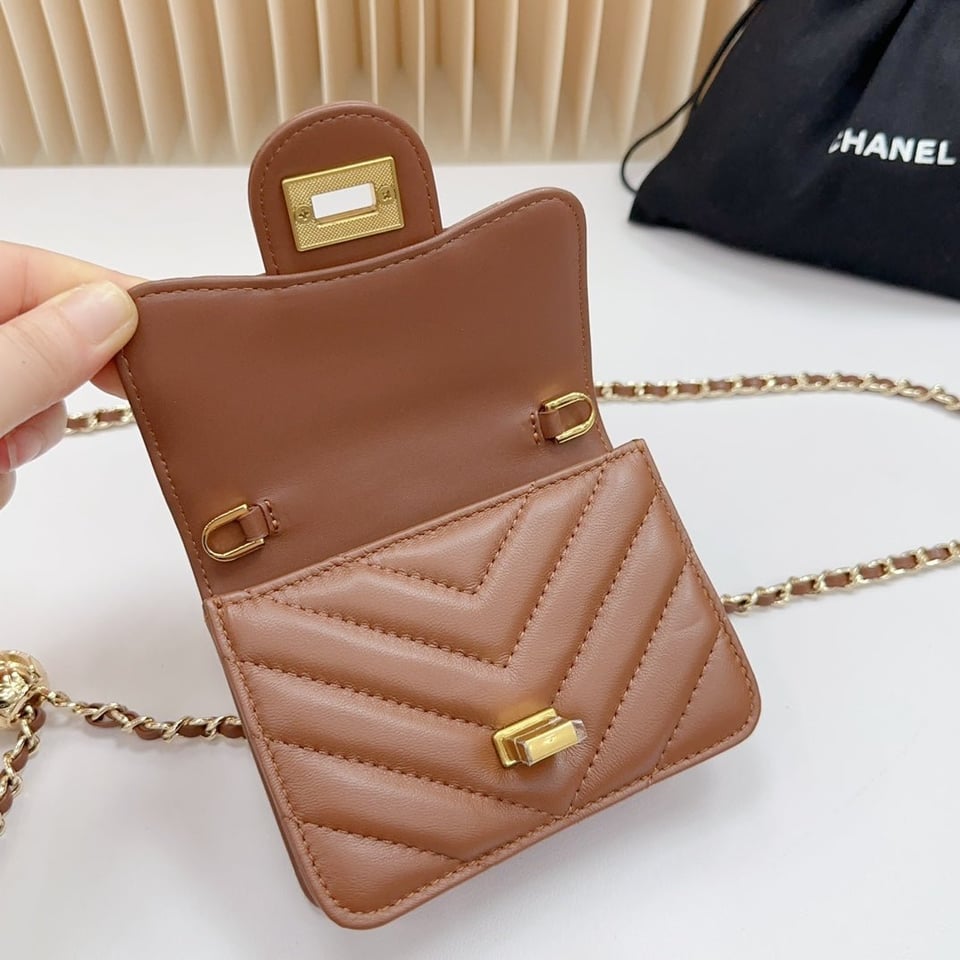 Chanel 2.55 Belt Bown Chevron Lambskin Bag view 8
