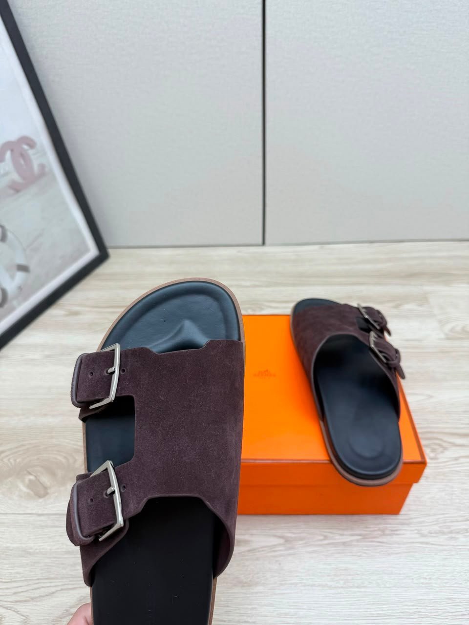 Hermes Naxos Sandal Marron Ébène Color Calfskin H262912ZHME390 view 4