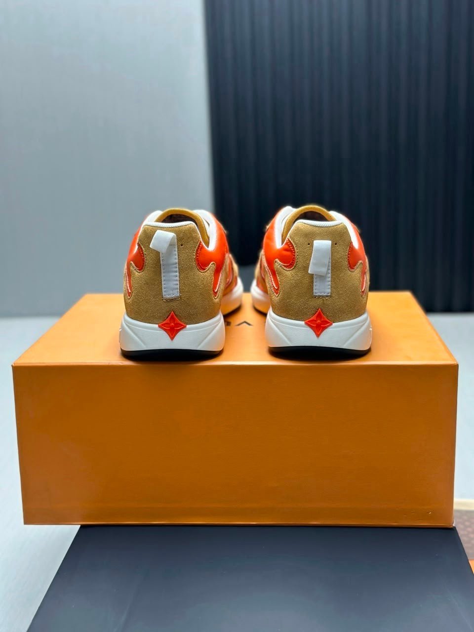Louis Vuitton Drop 300 Sneakers Orange Nylon/Suede 1AKP16 view 8