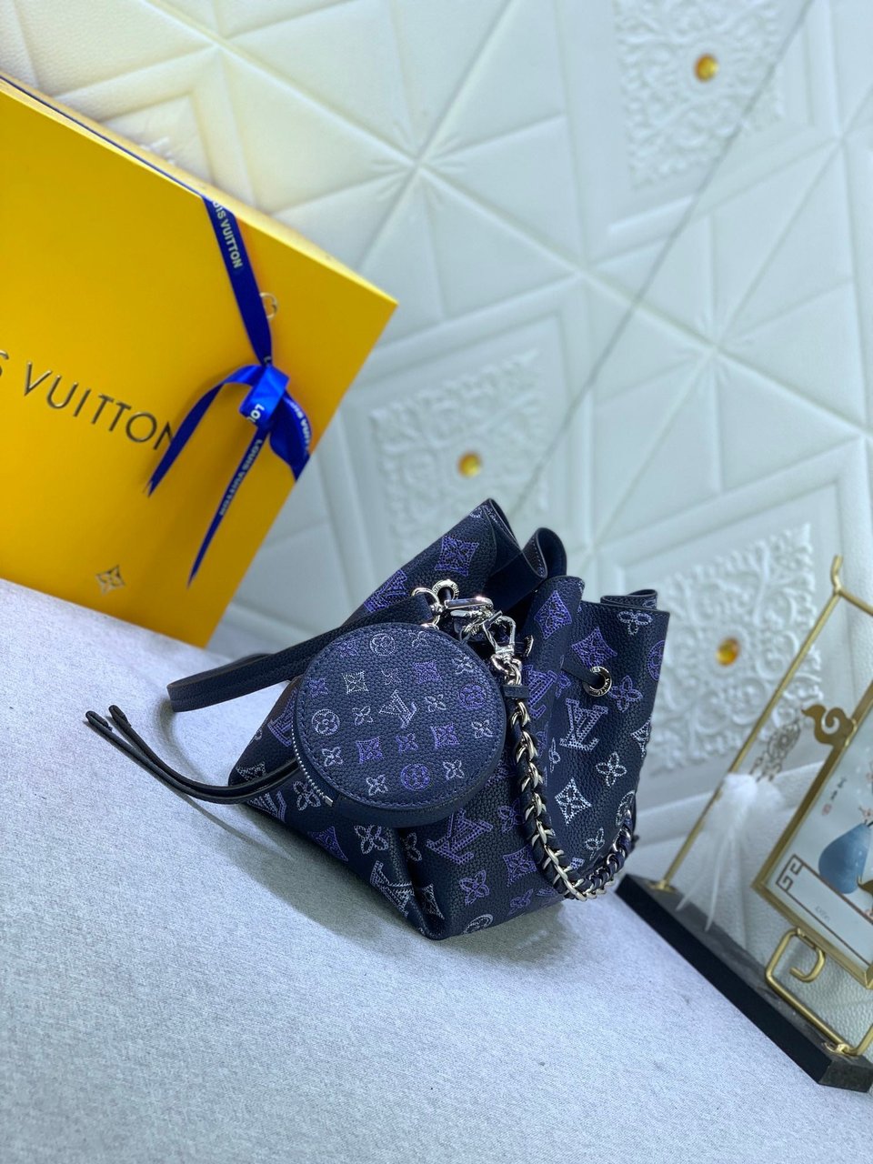 Louis Vuitton Bella Navy Blue 22Cm M21096 view 8