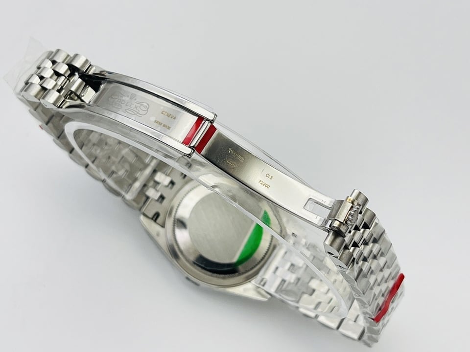 Rolex Datejust 36mm Palm Motif Dial 126234-0047 view 5