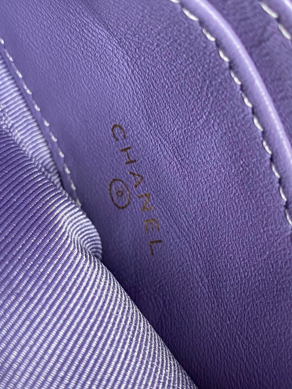 Chanel Zipped Wallet 14Cm Purple Caviar Gold Hardware view 10
