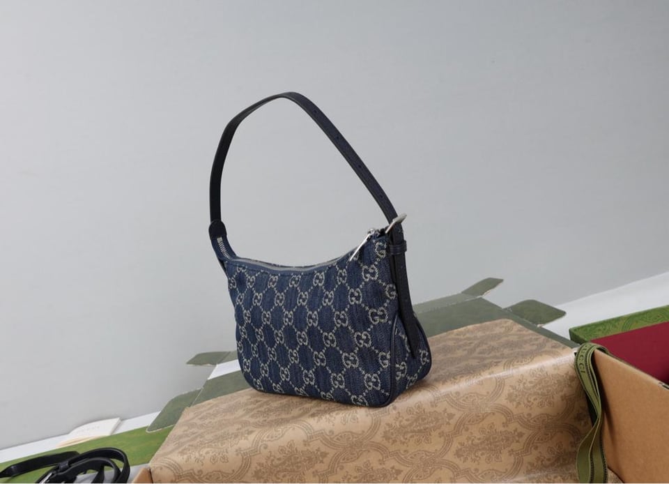 Gucci Lady Lunetta Small Shoulder Bag Dark Blue GG Denim 874743 22cm/8.7in view 5