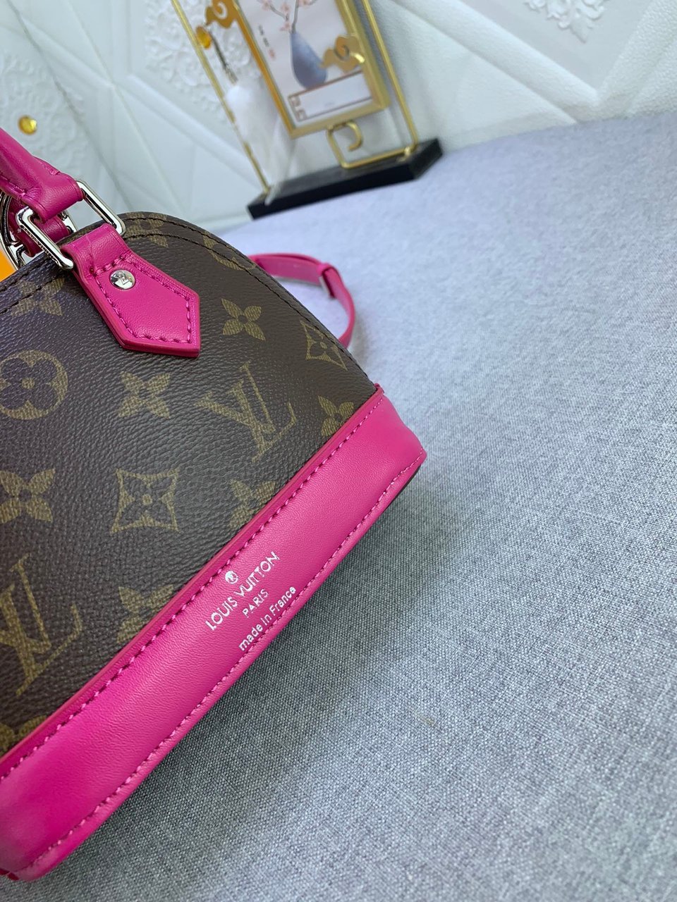 Louis Vuitton Mini Alma Monogram Canvas Mix With Pink 18Cm M83206 view 8