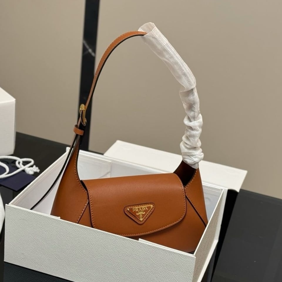 Prada Triangle Logo Shoulder Bag Caramel 24Cm view 3