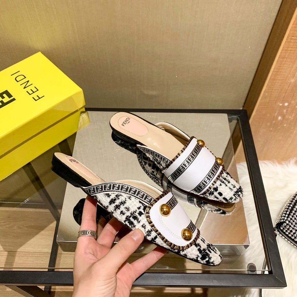 Fendi Ff Grey Strap Half Slippers White view 6