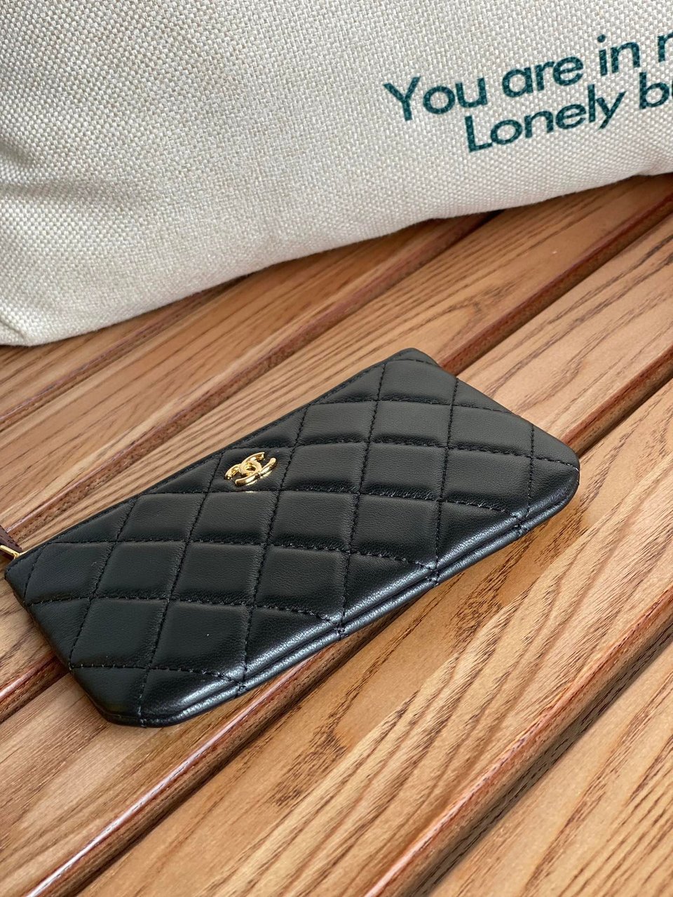 Chanel Zipped Wallet 15 Black Lambskin Gold Hardware view 5
