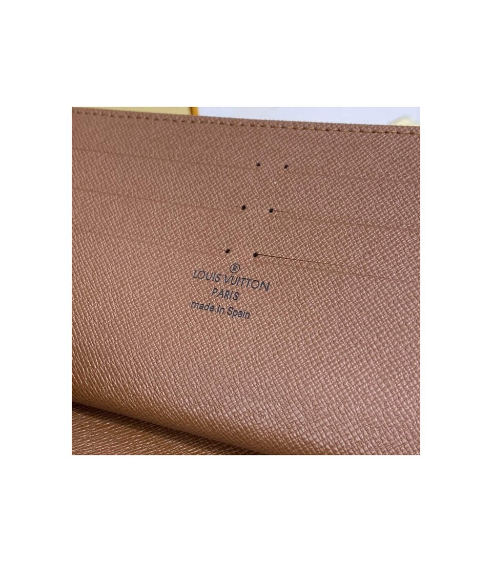 Louis Vuitton Monogram Zippy Organizer view 9