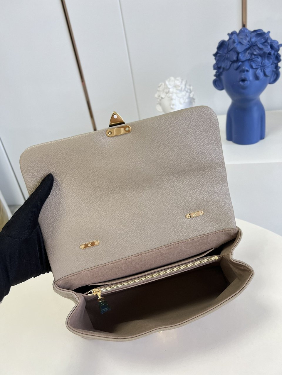 Louis Vuitton Madeleine MM Bicolor Monogram Empreinte Leather 30cm M46041- Women’s Handbags view 7