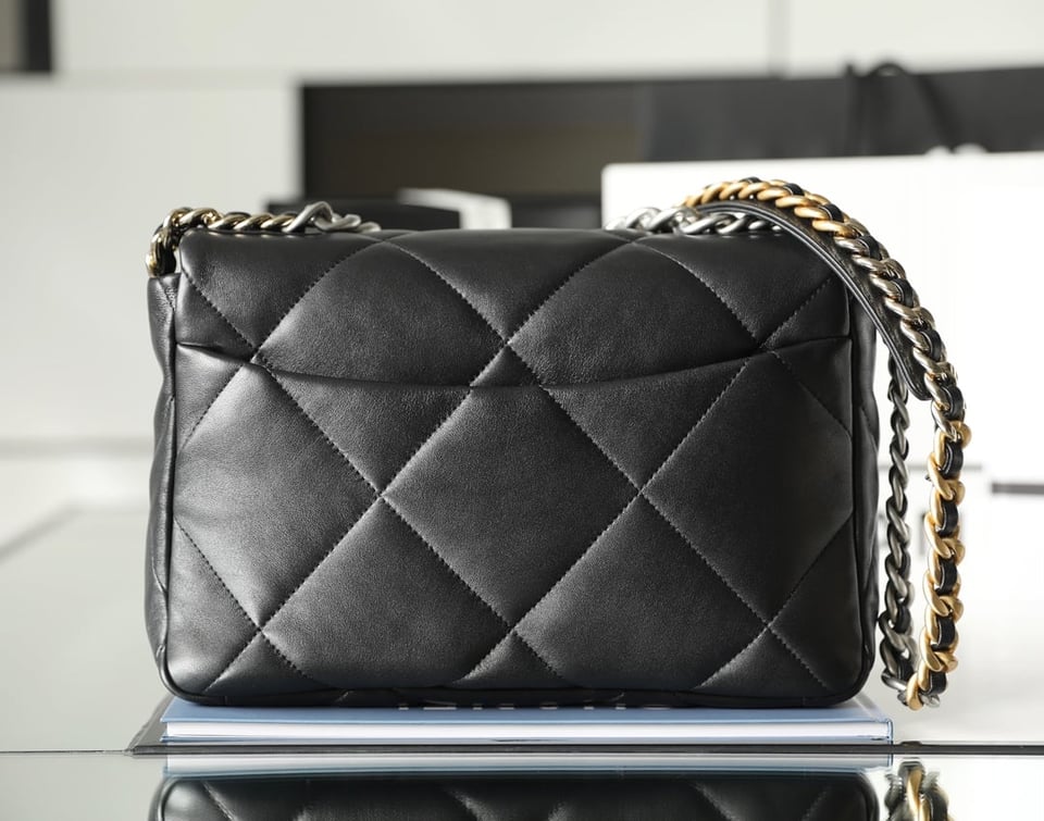Chanel 19 Flap Bag Black 30cm view 5