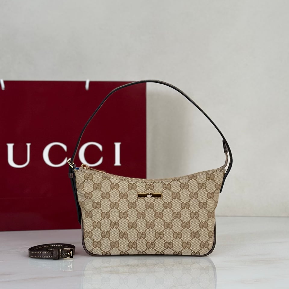 Gucci Lady Lunetta Small Shoulder Bag 22cm/8.7in Sand And Brown GG Canvas 874743 view 2