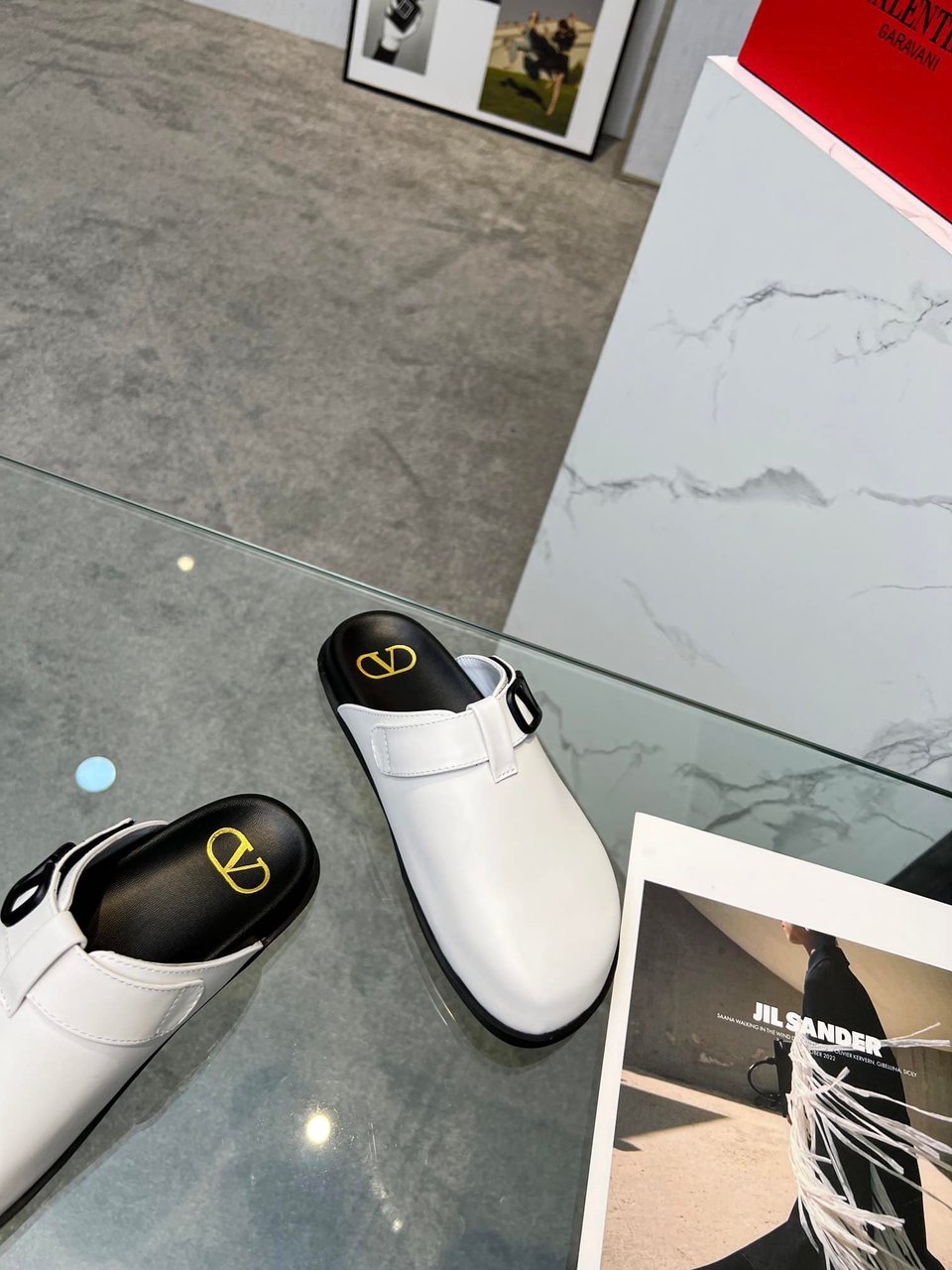 Valentino Garavani Vlogo Clog White view 4