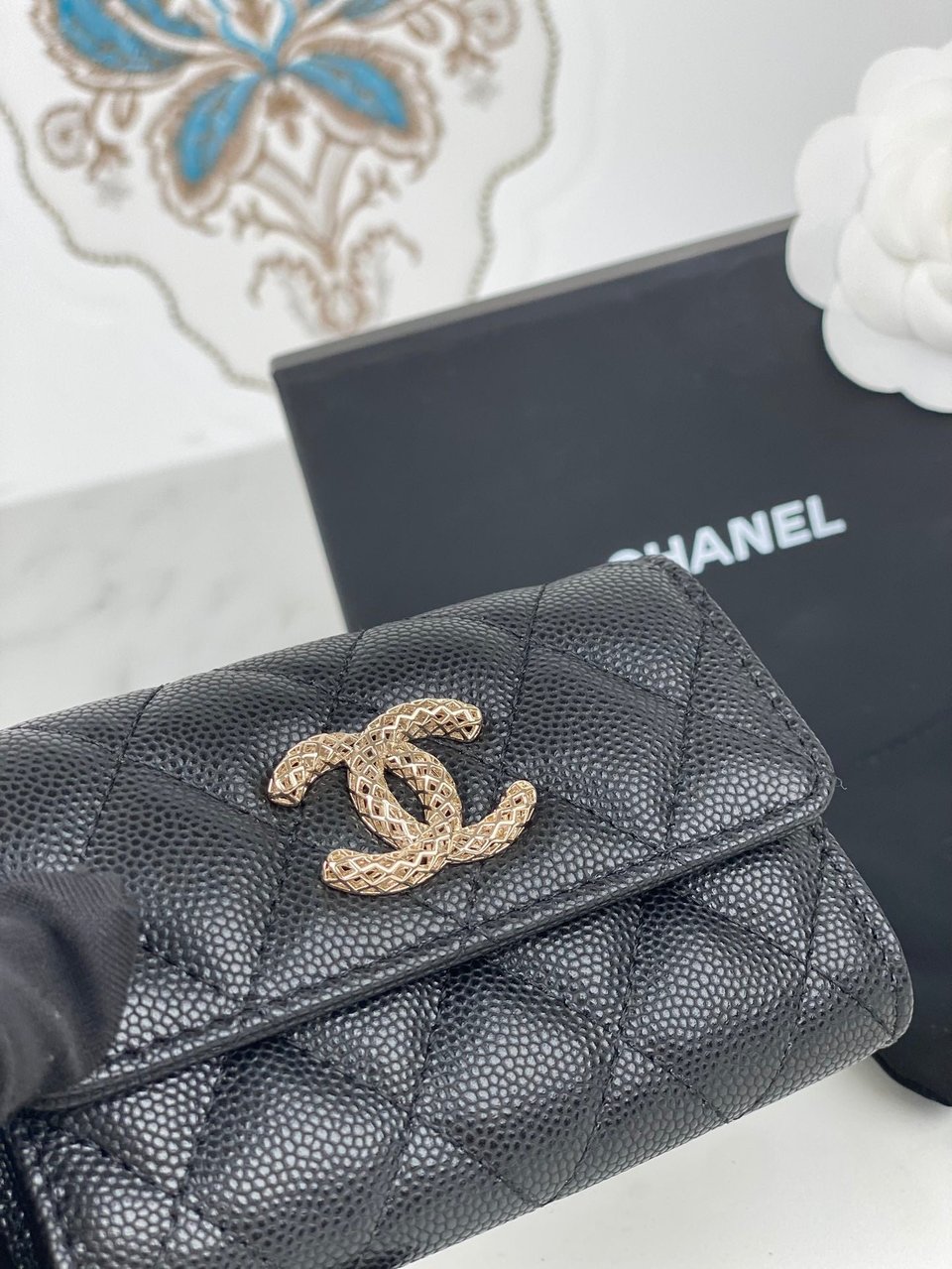 Chanel Flap Card Holder 11 Black Grained Calfskin Gold Icon view 3