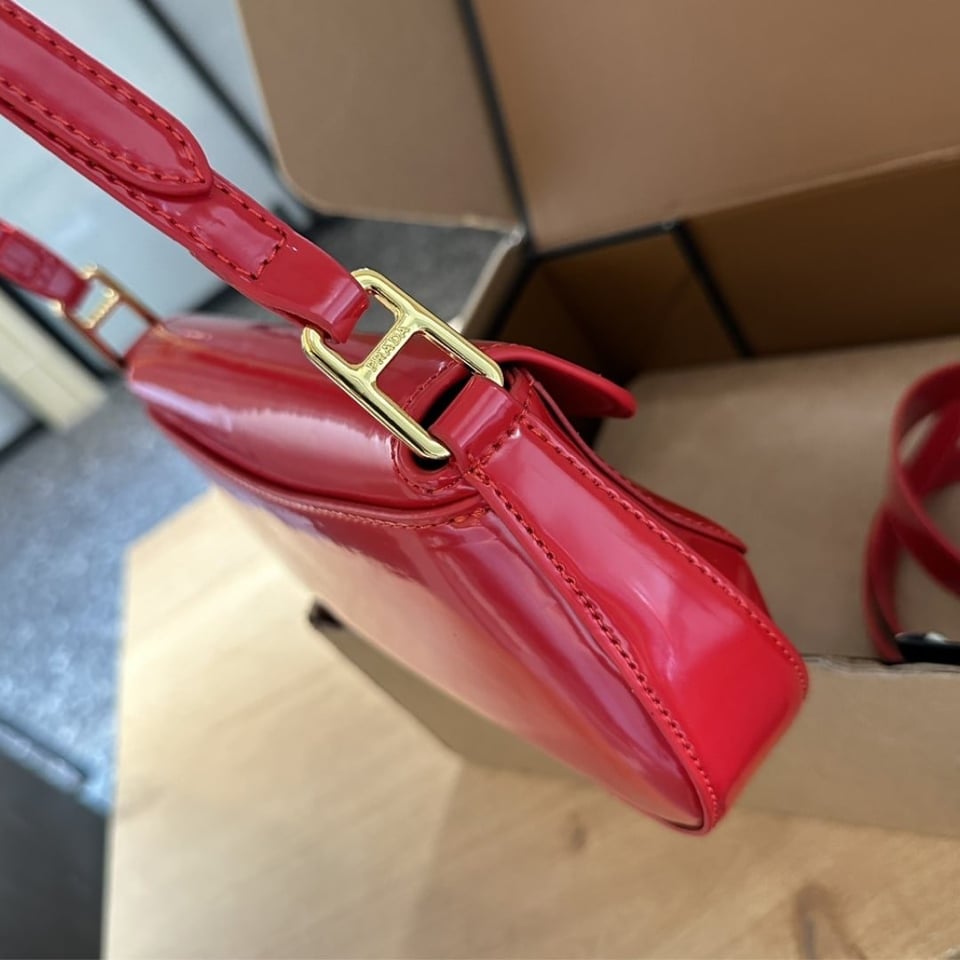 Prada Patent Leather Shoulder Bag In Cherry Red 25Cm view 5
