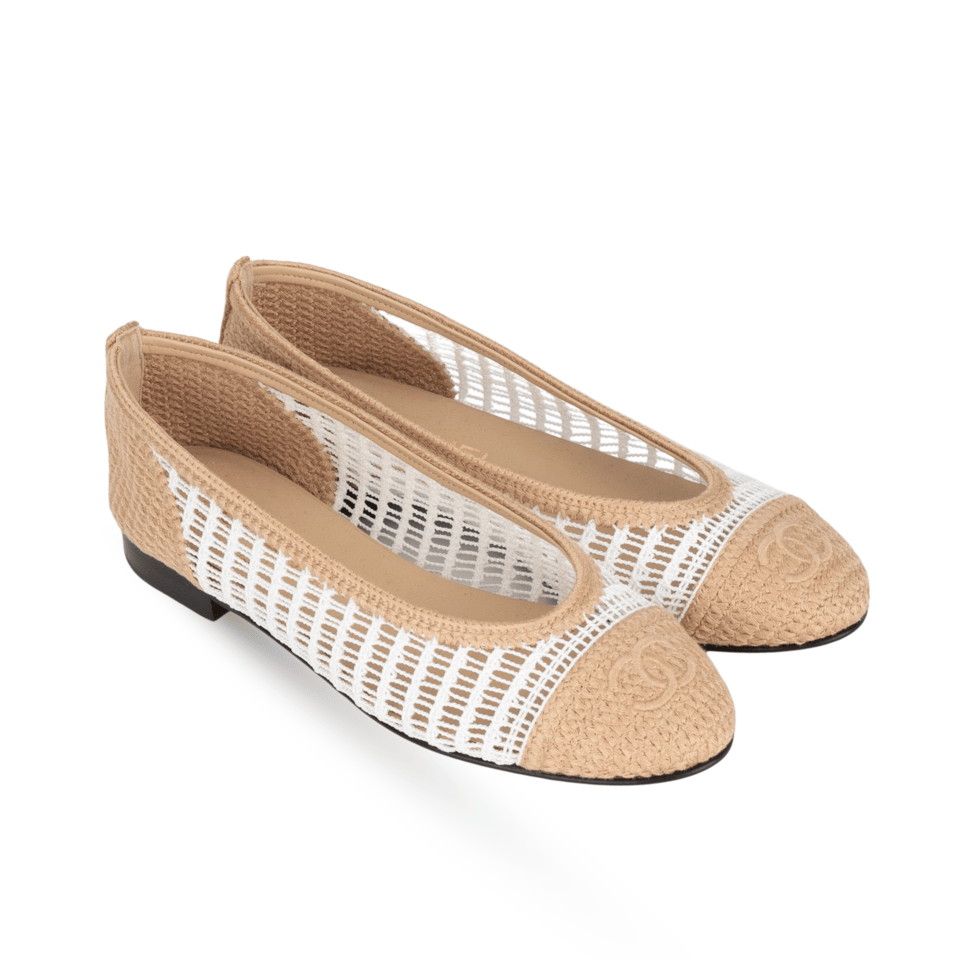Chanel Raffia &amp; Leather Two-Tone Beige/White Ballet Flats G45056 view 2