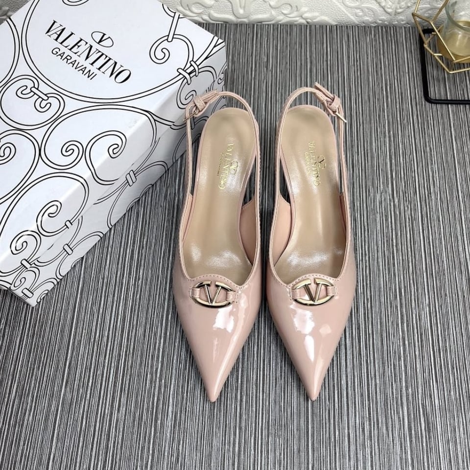 Valentino Vlogo The Bold Edition Slingback Pumps In Patent Leather 60Mm In Beige Rose view 3