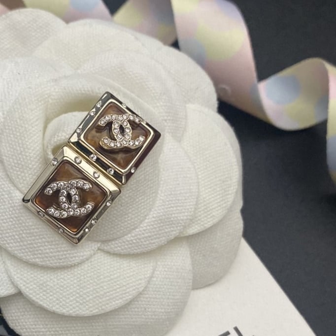 Chanel Cc Earrings view 8