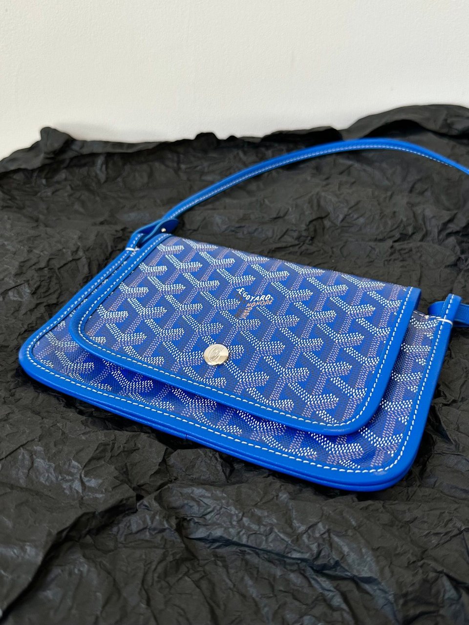 Goyard Plumet Pocket Wallet 20 Cm Sapphire Blue Goyardine Canvas And Lambskin Trim view 8