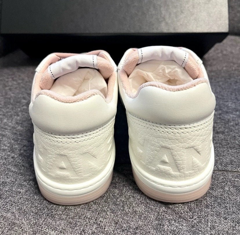 Chanel Runner Trainer Sneakers White And Pink G35934 view 9