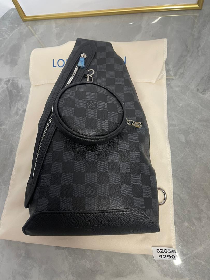 Louis Vuitton Duo Sling Bag Caro 42cm Black view 11