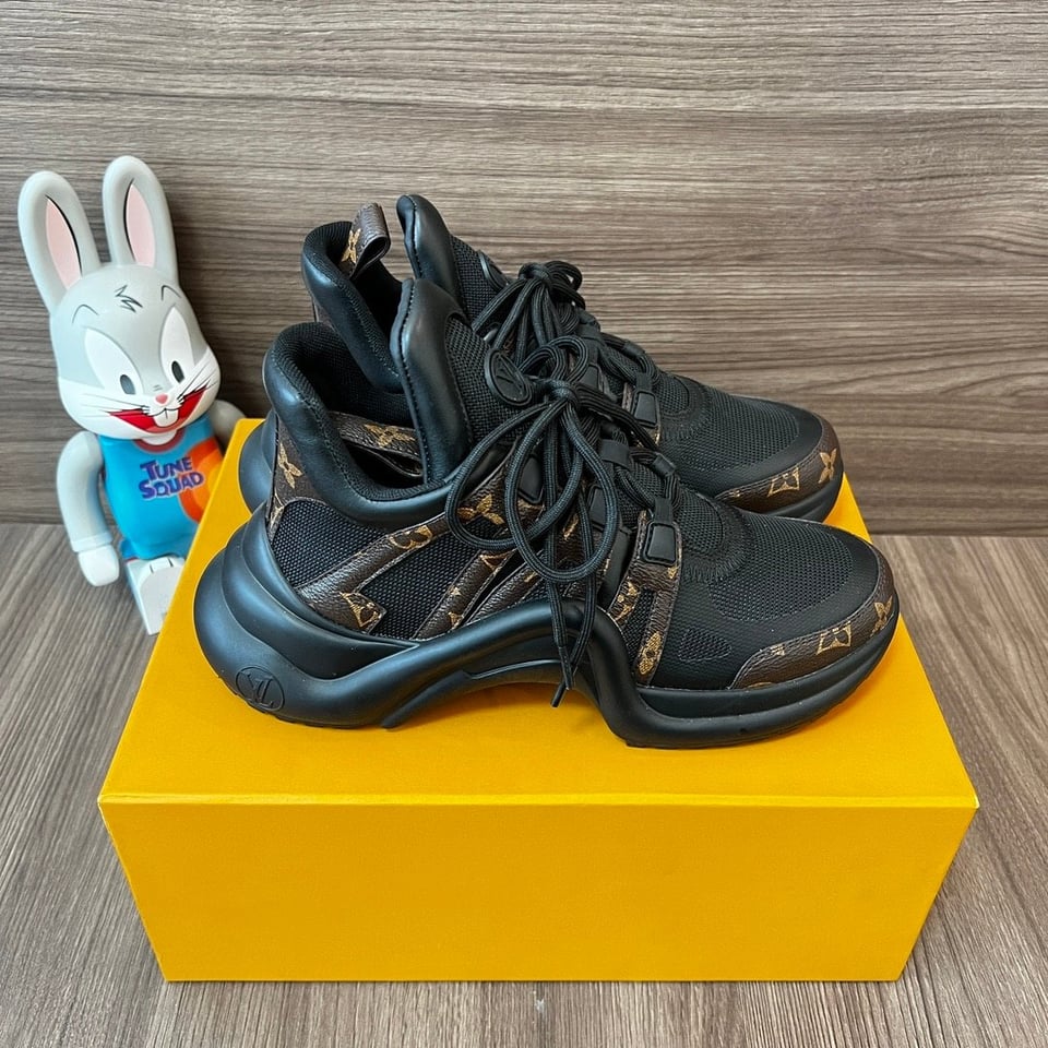 Louis Vuitton Archlight Sneaker Black 1A43Lb view 8